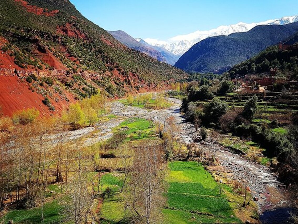 Atlas mountains and 5 Valleys tour from Marrakech.